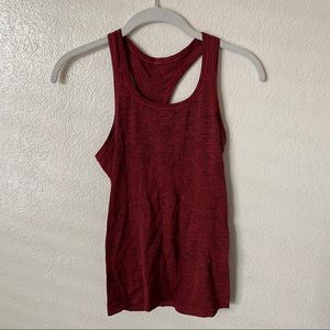 Lululemon workout tank